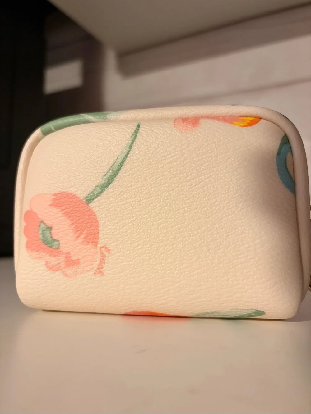 C8686 Coach mini boxy cosmetic pouch